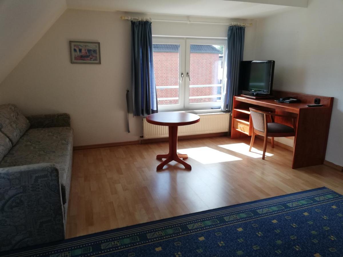 Hotel Dorfschaenke Büdelsdorf Екстериор снимка